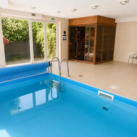 Апартаменты And Sun - 100m To - Pool, Sauna And Private Garage