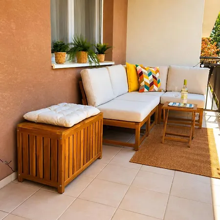 Апартаменты And Sun - 100m To - Pool, Sauna And Private Garage *